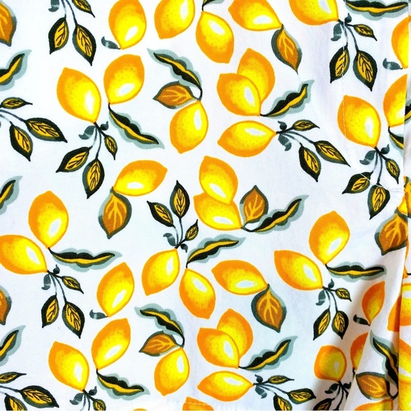 Loft Lemon Print Chino Shorts Size 16 - Picture 3 of 8